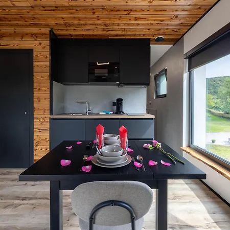 Lodge Zenarden - Ninglinspo Valley View & Private